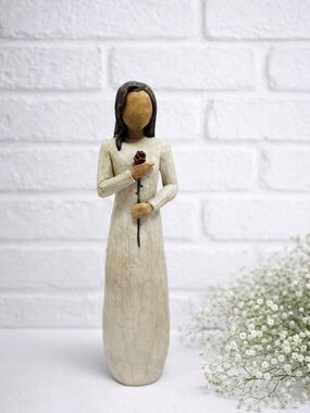 Willow Tree Love Figurine with Rose by Susan Lordi 2003